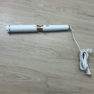 T3 Hair Curling Wand Iron